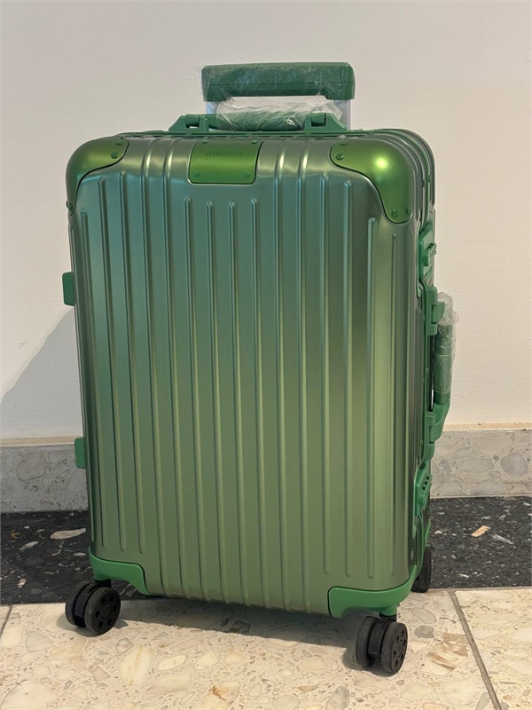 Чемодан RIMOWA 156725 - фото 352284