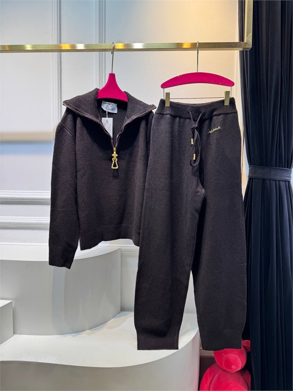 Костюм Schiaparelli 158868 - фото 364806