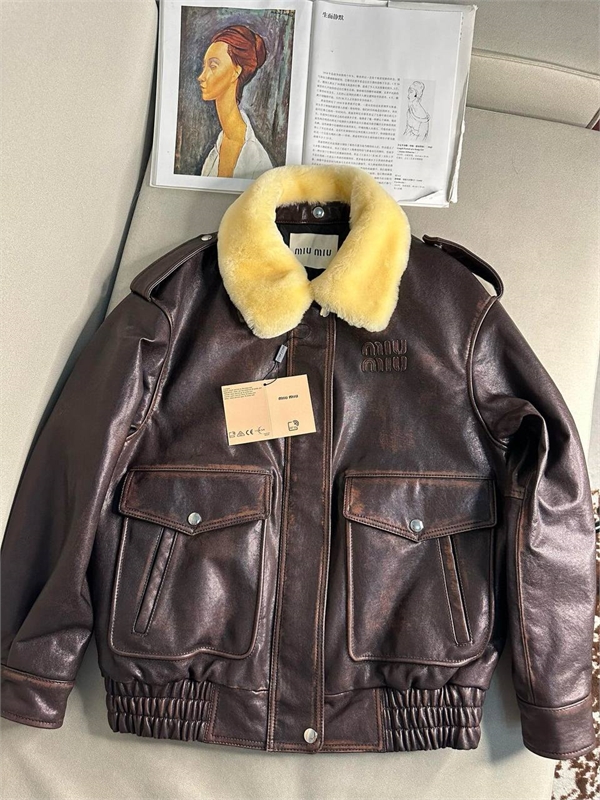 Куртка MIU MIU 160375 - фото 374129