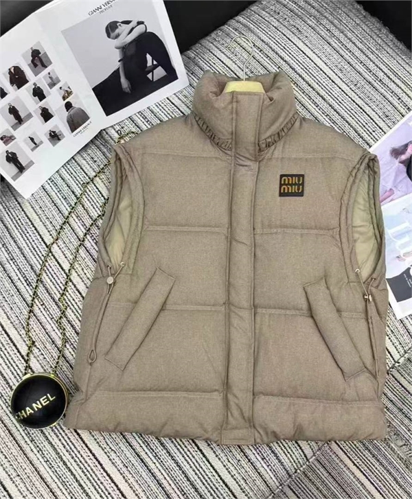 Жилетка MIU MIU 160958 - фото 377452