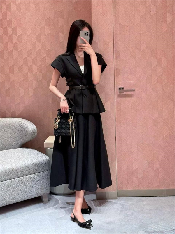 Костюм DIOR 161202 - фото 379009