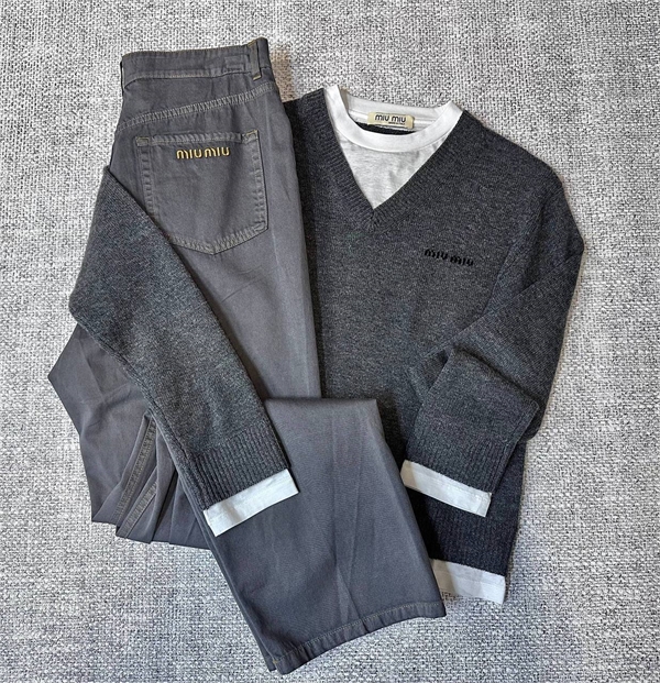 Кофта MIU MIU 162449 - фото 386076