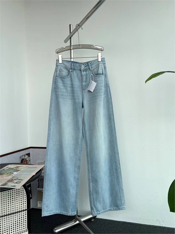 Джинсы BRUNELLO CUCINELLI 163160