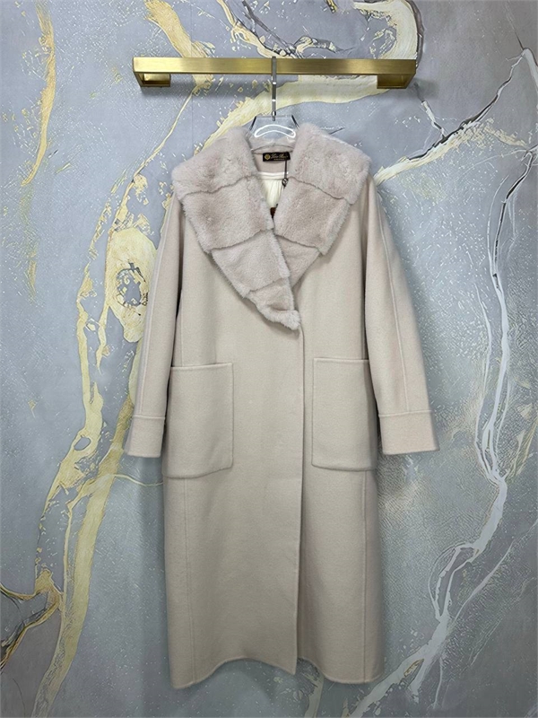 Пальто LORO PIANA 163201