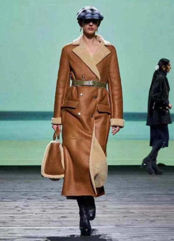 Дубленка CHANEL 163279