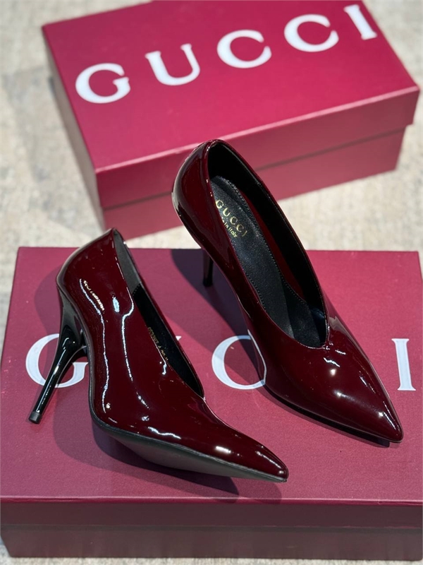 Туфли GUCCI 163631