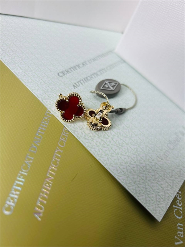 Серьги Van Cleef 163914