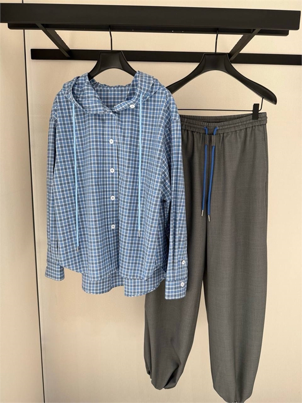 Костюм PRADA 164008