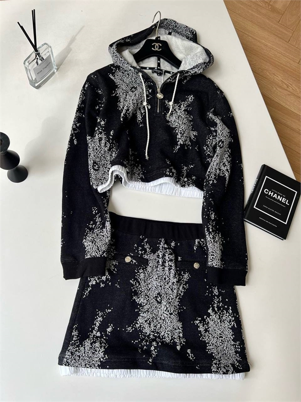 Костюм CHANEL 164786