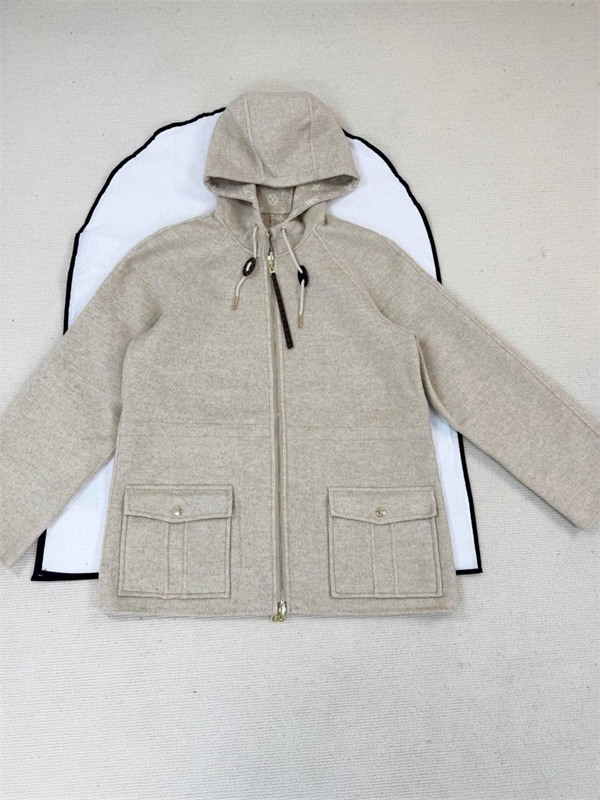 Куртка LOUIS VUITTON 165477