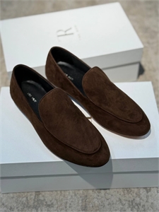 {{productViewItem.photos[photoViewList.activeNavIndex].Alt || productViewItem.photos[photoViewList.activeNavIndex].Description || 'Лоферы THE ROW'}}