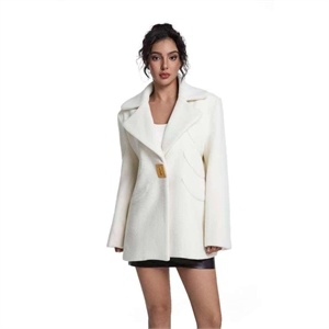 {{productViewItem.photos[photoViewList.activeNavIndex].Alt || productViewItem.photos[photoViewList.activeNavIndex].Description || 'Пальто Schiaparelli'}}