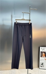 {{productViewItem.photos[photoViewList.activeNavIndex].Alt || productViewItem.photos[photoViewList.activeNavIndex].Description || 'Брюки CHROME Hearts'}}