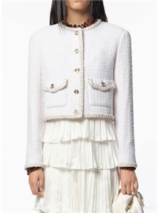{{productViewItem.photos[photoViewList.activeNavIndex].Alt || productViewItem.photos[photoViewList.activeNavIndex].Description || 'Пиджак CHANEL'}}