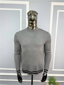 {{productViewItem.photos[photoViewList.activeNavIndex].Alt || productViewItem.photos[photoViewList.activeNavIndex].Description || 'Кофта BC'}}