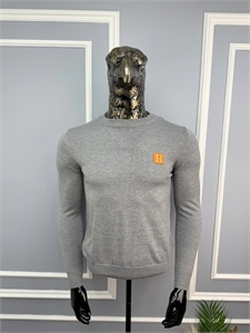 {{productViewItem.photos[photoViewList.activeNavIndex].Alt || productViewItem.photos[photoViewList.activeNavIndex].Description || 'Кофта HERMES'}}