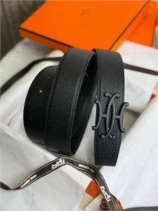 {{productViewItem.photos[photoViewList.activeNavIndex].Alt || productViewItem.photos[photoViewList.activeNavIndex].Description || 'Ремень HERMES'}}