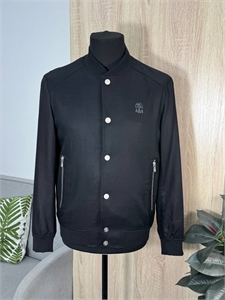 {{productViewItem.photos[photoViewList.activeNavIndex].Alt || productViewItem.photos[photoViewList.activeNavIndex].Description || 'Ветровка  BC'}}