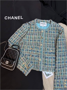 {{productViewItem.photos[photoViewList.activeNavIndex].Alt || productViewItem.photos[photoViewList.activeNavIndex].Description || 'Пиджак CHANEL'}}