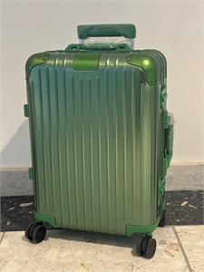 Чемодан RIMOWA 156725