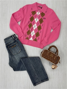 {{productViewItem.photos[photoViewList.activeNavIndex].Alt || productViewItem.photos[photoViewList.activeNavIndex].Description || 'Поло MIU MIU'}}