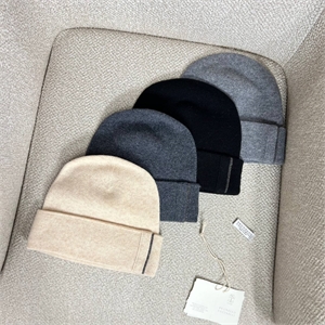 Шапка BRUNELLO CUCINELLI 157210