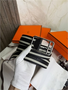{{productViewItem.photos[photoViewList.activeNavIndex].Alt || productViewItem.photos[photoViewList.activeNavIndex].Description || 'Ремень HERMES'}}
