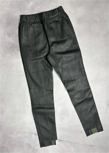 {{productViewItem.photos[photoViewList.activeNavIndex].Alt || productViewItem.photos[photoViewList.activeNavIndex].Description || 'Брюки BRUNELLO CUCINELLI Кожа'}}