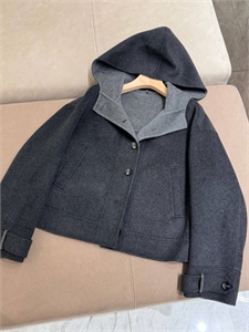 {{productViewItem.photos[photoViewList.activeNavIndex].Alt || productViewItem.photos[photoViewList.activeNavIndex].Description || 'Полупальто BRUNELLO CUCINELLI'}}