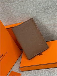 {{productViewItem.photos[photoViewList.activeNavIndex].Alt || productViewItem.photos[photoViewList.activeNavIndex].Description || 'Обложка на паспорт HERMES'}}