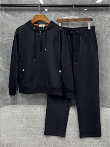 {{productViewItem.photos[photoViewList.activeNavIndex].Alt || productViewItem.photos[photoViewList.activeNavIndex].Description || 'Костюм HERMES'}}