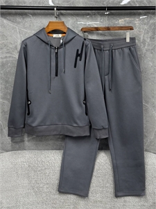{{productViewItem.photos[photoViewList.activeNavIndex].Alt || productViewItem.photos[photoViewList.activeNavIndex].Description || 'Костюм HERMES'}}