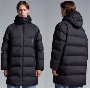 {{productViewItem.photos[photoViewList.activeNavIndex].Alt || productViewItem.photos[photoViewList.activeNavIndex].Description || 'Куртка пуховик MONCLER'}}