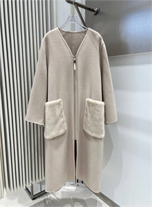 {{productViewItem.photos[photoViewList.activeNavIndex].Alt || productViewItem.photos[photoViewList.activeNavIndex].Description || 'Пальто LORO PIANA'}}