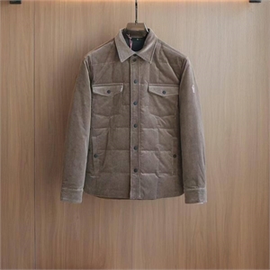 {{productViewItem.photos[photoViewList.activeNavIndex].Alt || productViewItem.photos[photoViewList.activeNavIndex].Description || 'Куртка MONCLER'}}