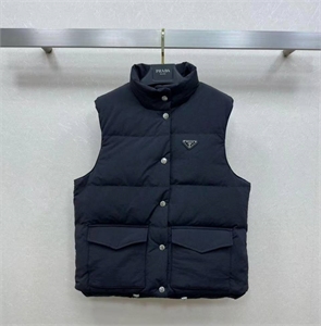 Жилет PRADA 159348