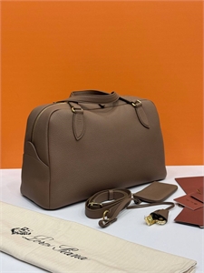 Сумка LORO PIANA 159351
