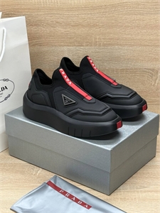 {{productViewItem.photos[photoViewList.activeNavIndex].Alt || productViewItem.photos[photoViewList.activeNavIndex].Description || 'Кеды PRADA'}}