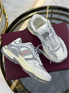 Кроссовки GUCCI 160040