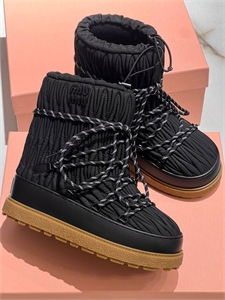 {{productViewItem.photos[photoViewList.activeNavIndex].Alt || productViewItem.photos[photoViewList.activeNavIndex].Description || 'Обувь MIU MIU'}}