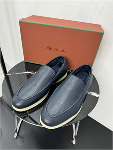 {{productViewItem.photos[photoViewList.activeNavIndex].Alt || productViewItem.photos[photoViewList.activeNavIndex].Description || 'Лоферы LP на меху'}}