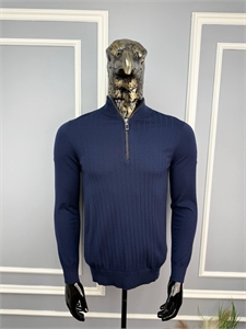 {{productViewItem.photos[photoViewList.activeNavIndex].Alt || productViewItem.photos[photoViewList.activeNavIndex].Description || 'Джемпер SR'}}