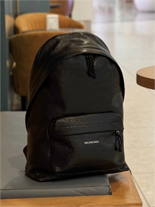 {{productViewItem.photos[photoViewList.activeNavIndex].Alt || productViewItem.photos[photoViewList.activeNavIndex].Description || 'Рюкзак BALENCIAGA'}}