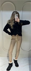 {{productViewItem.photos[photoViewList.activeNavIndex].Alt || productViewItem.photos[photoViewList.activeNavIndex].Description || 'Лосины BOTTEGA VENETA кожа'}}