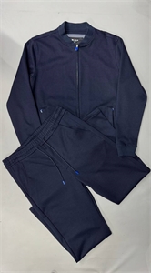 Прогулочный костюм KITON 160758 Прогулочный костюм KITON 160758