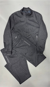 Прогулочный костюм BRIONI 160796 Прогулочный костюм BRIONI 160796