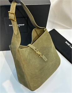 {{productViewItem.photos[photoViewList.activeNavIndex].Alt || productViewItem.photos[photoViewList.activeNavIndex].Description || 'Сумка YSL'}}