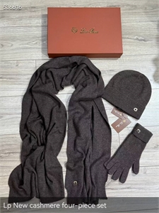 Комплект LORO PIANA 161285