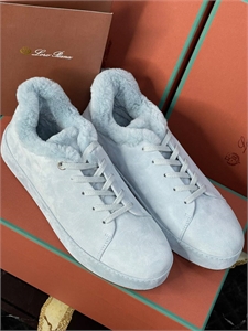 {{productViewItem.photos[photoViewList.activeNavIndex].Alt || productViewItem.photos[photoViewList.activeNavIndex].Description || 'Кеды LORO PIANA'}}