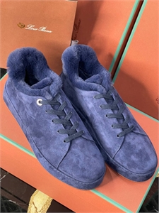 {{productViewItem.photos[photoViewList.activeNavIndex].Alt || productViewItem.photos[photoViewList.activeNavIndex].Description || 'Кеды LORO PIANA'}}